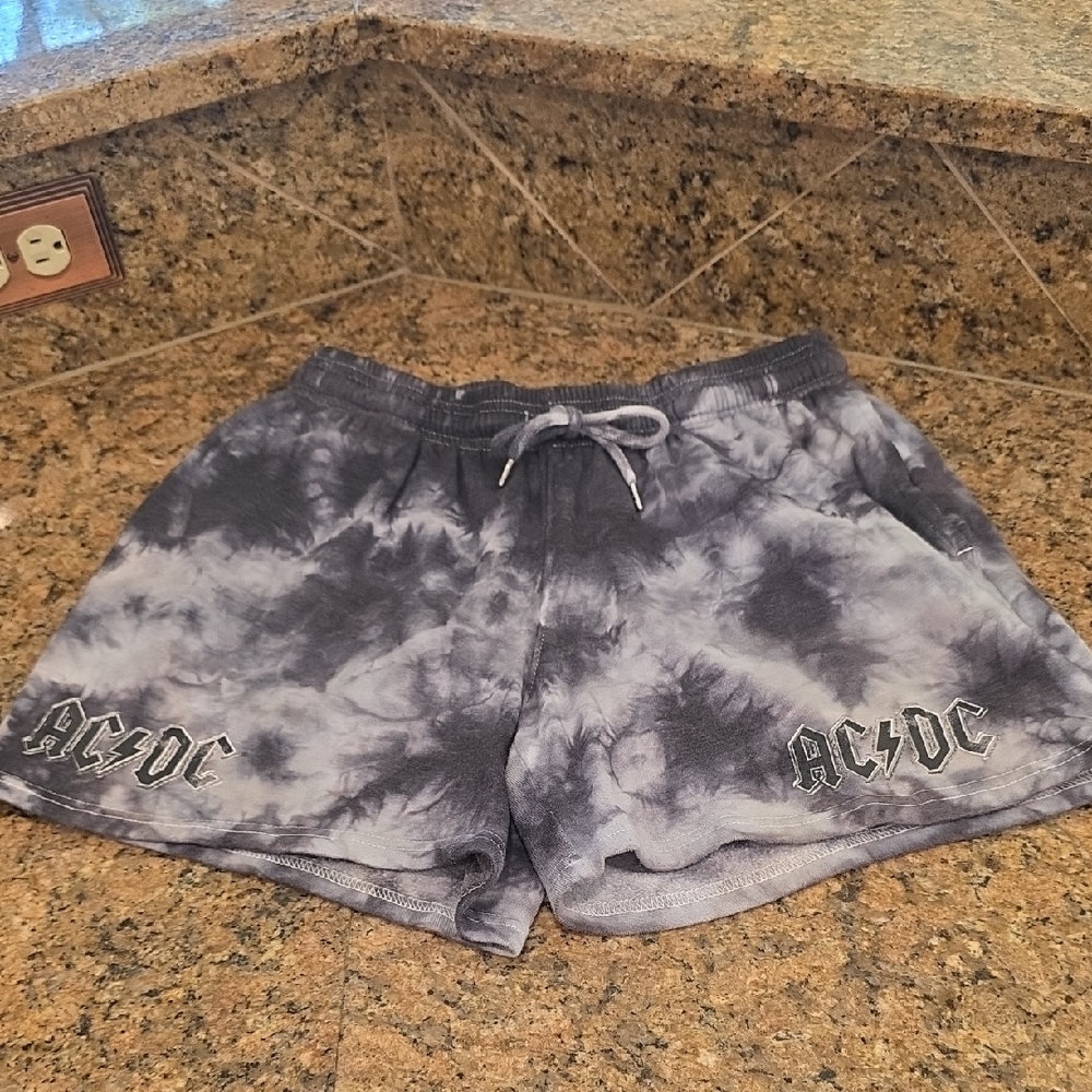 AC/DC Women's Tie-Dye Shorts - SZ L